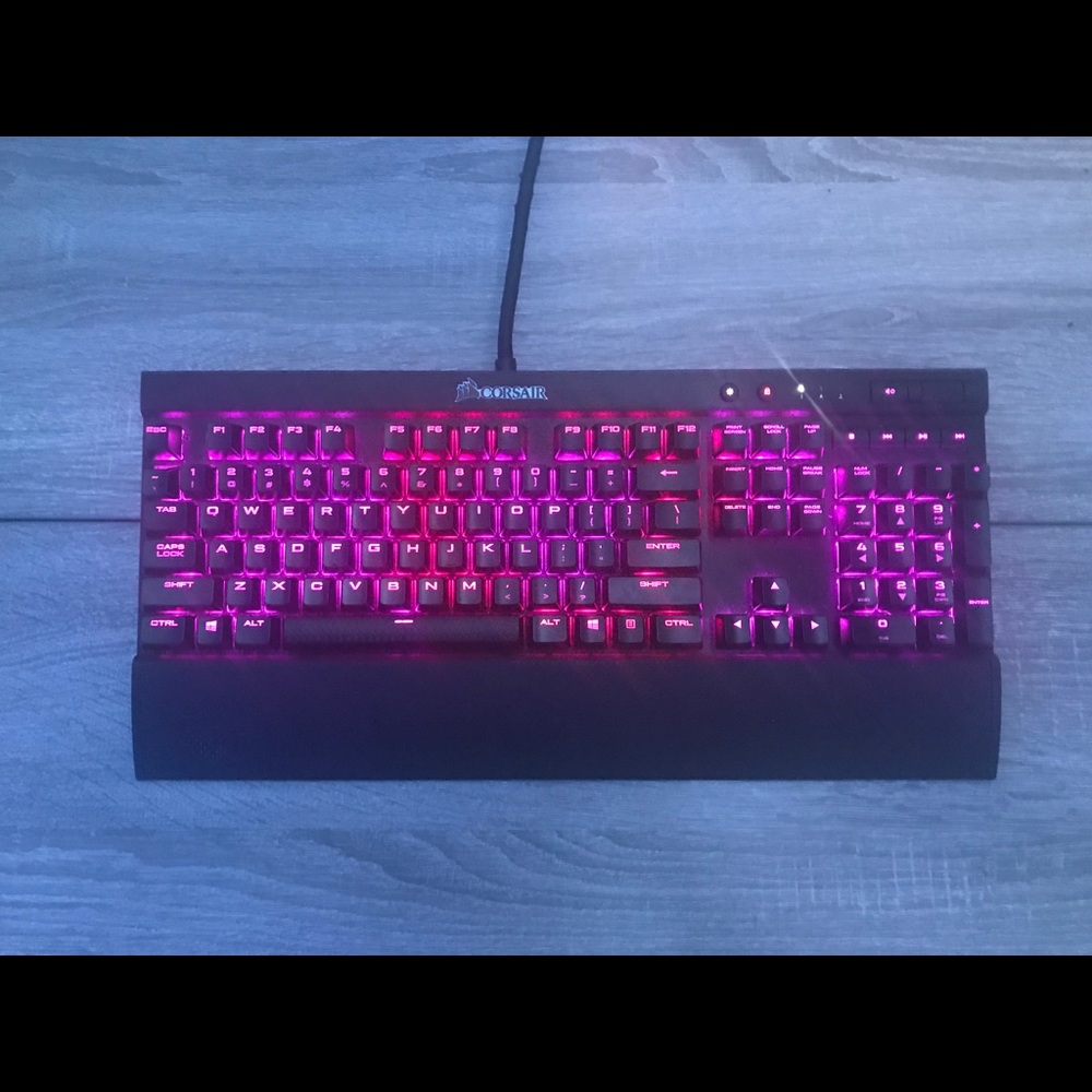 Corsair K70 Rapidfire RGB gaming keyboard